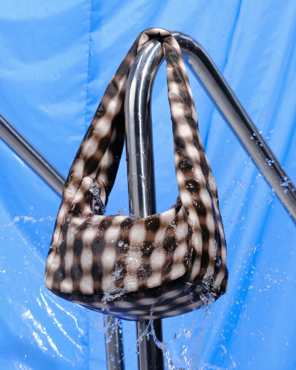 Small Nylon Meringue Bag Blurred Gingham Brown