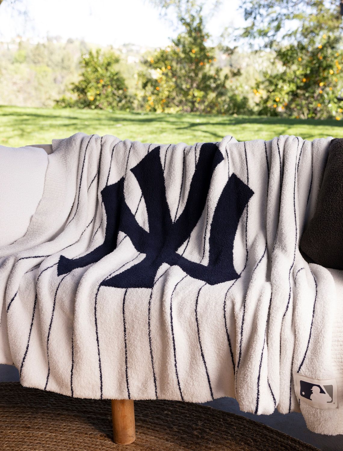 CozyChic® New York Yankees™ Throw 54" x 72"
