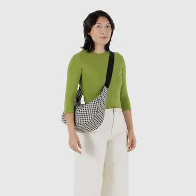 Baggu Medium Nylon Crescent Bag Black &amp; Cream Gingham