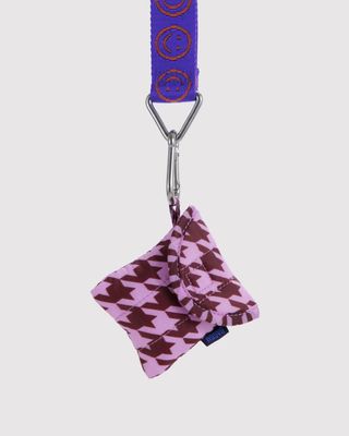 Baggu Puffy Earbuds Case Pink Houndstooth