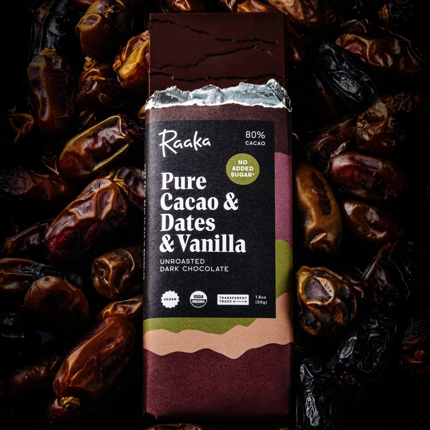 Pure Cacao Dates &amp; Vanilla Chocolate Bar 80% Cacao