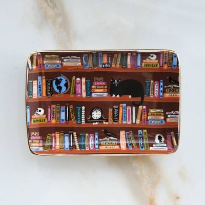 Porcelain Trinket Tray | Bookshelf