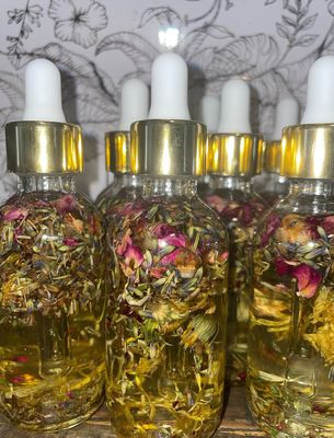 YONI OIL