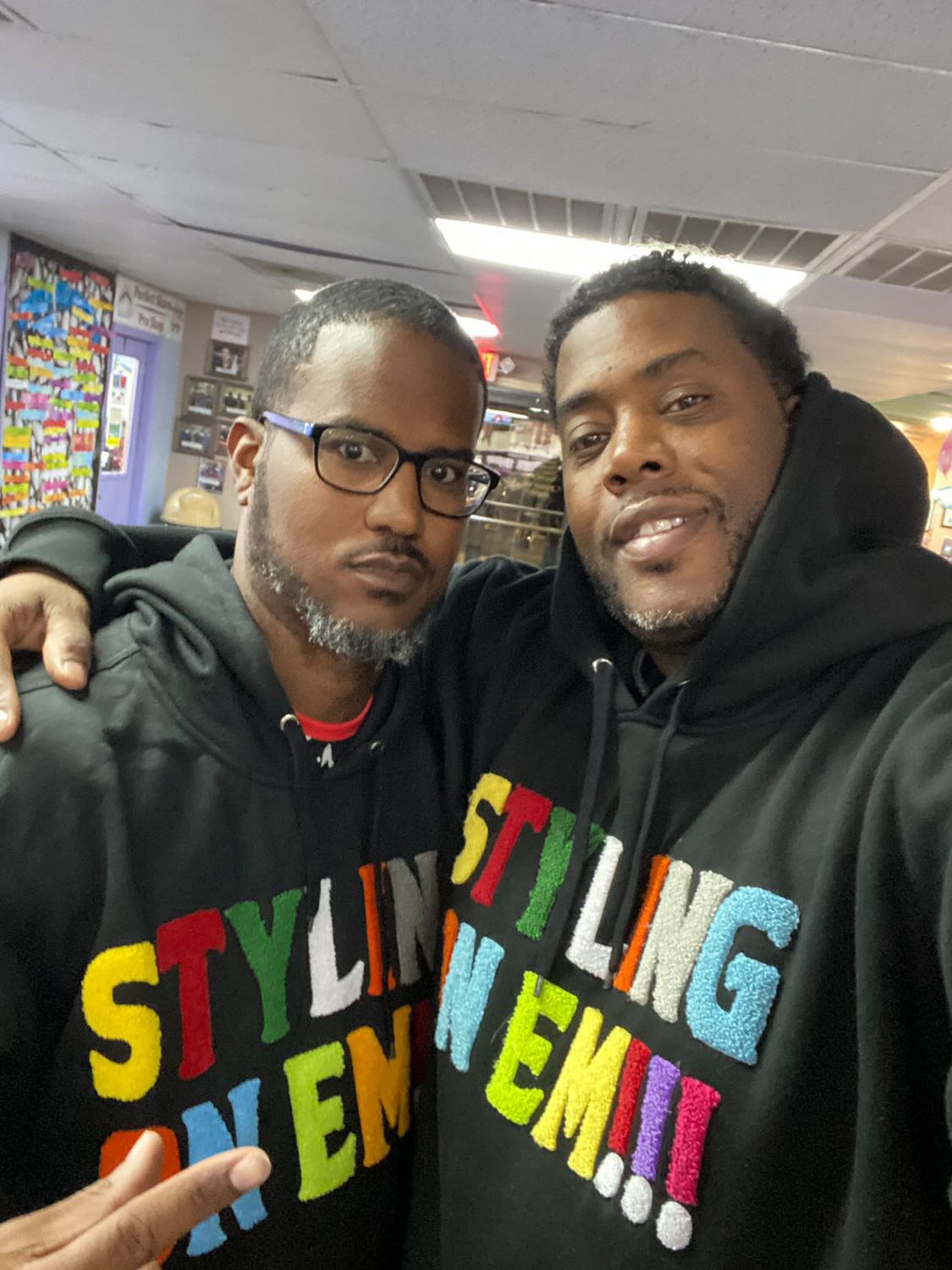 PULL OVER HOODY