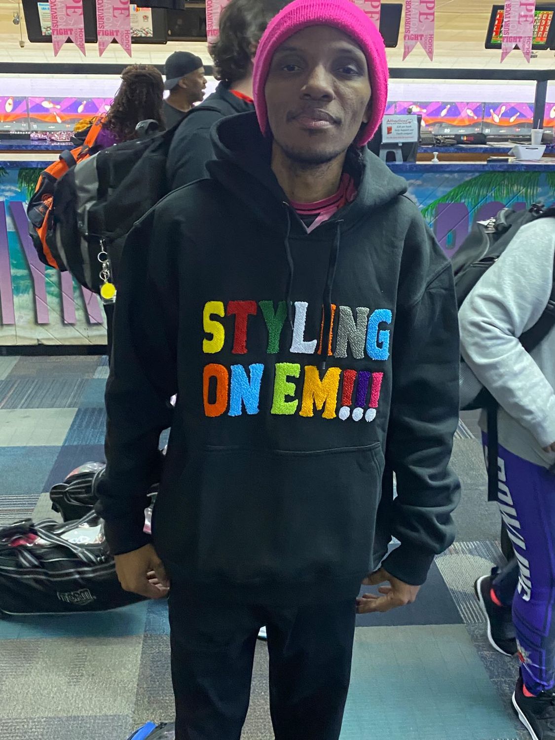 PULL OVER HOODY