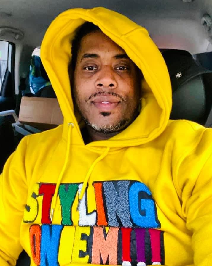 PULL OVER HOODY