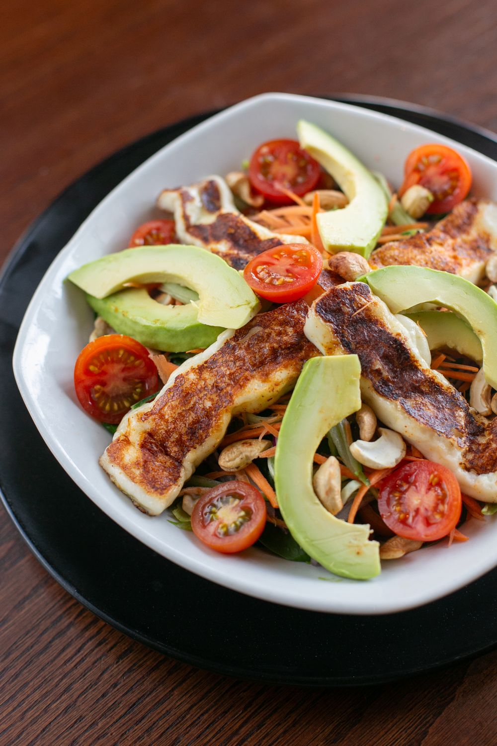halloumi salad