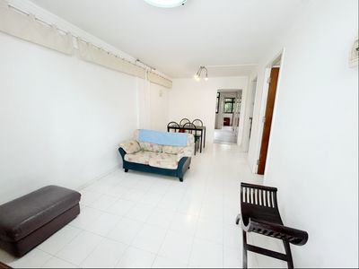 Unique 3 Room HDB For Rent at Ghim Moh