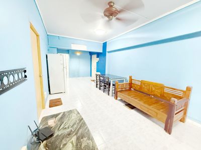 ​Unique 4 Room HDB High Floor Unit For Rent at Choa Chu Kang!