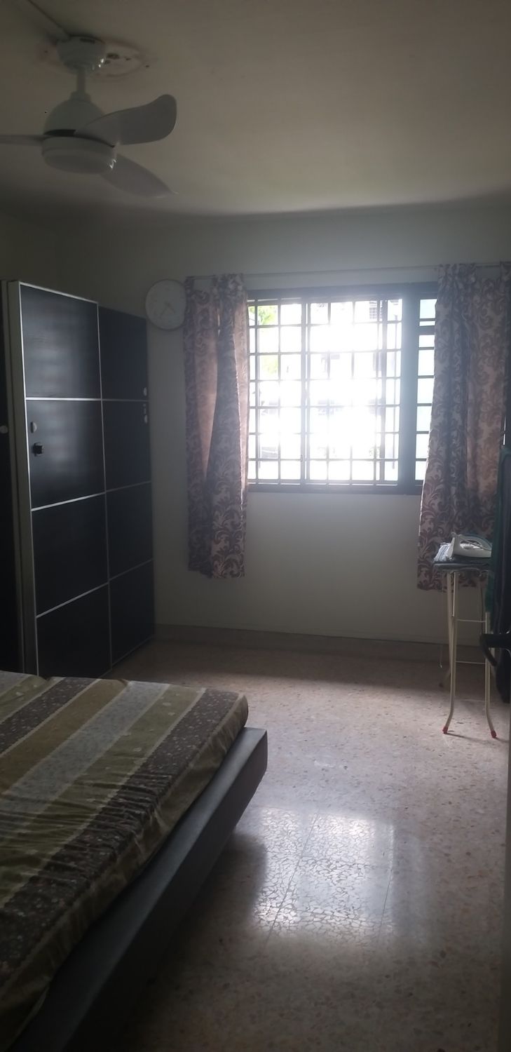 Ang Mo Kio MRT Common Room