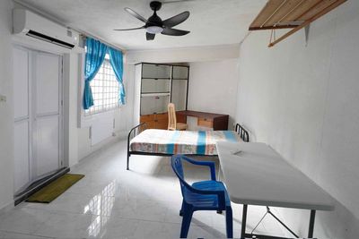 Pioneer MRT Master Room