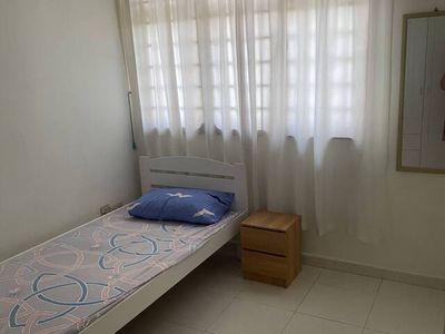 (Sharing) Braddell MRT Common Room