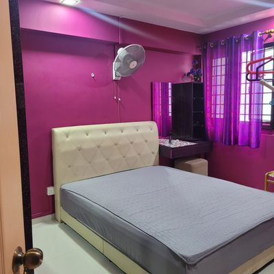 Choa Chu Kang MRT Master Room