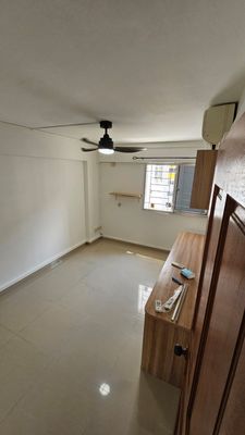 Yishun MRT Common Room