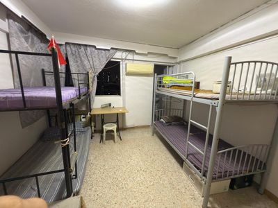 (Room Sharing) Jurong East MRT Master Room