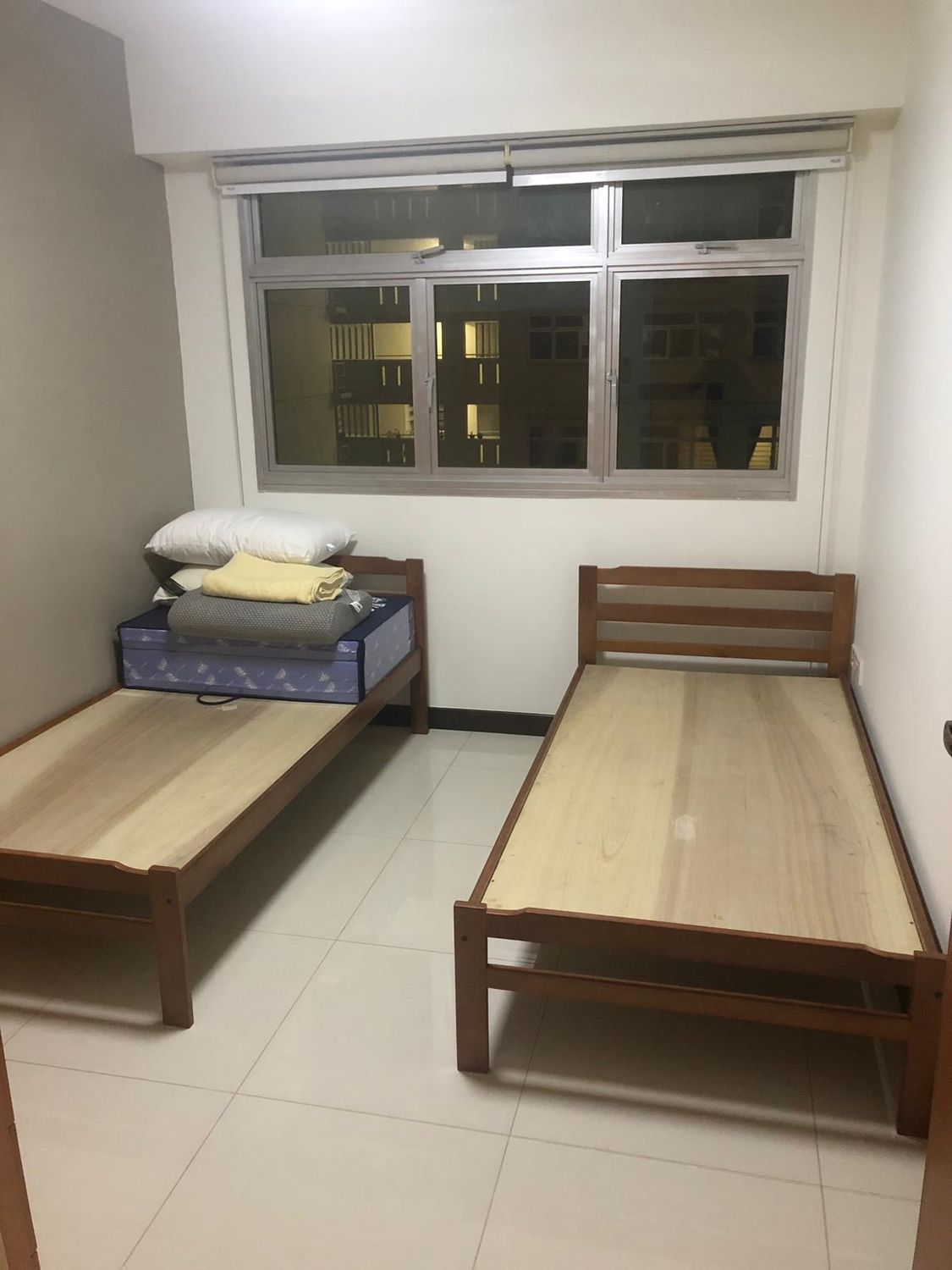 (Bed Space) Khatib MRT Common Room