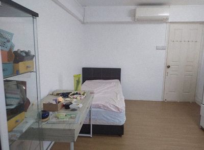 Bukit Batok MRT Master Room
