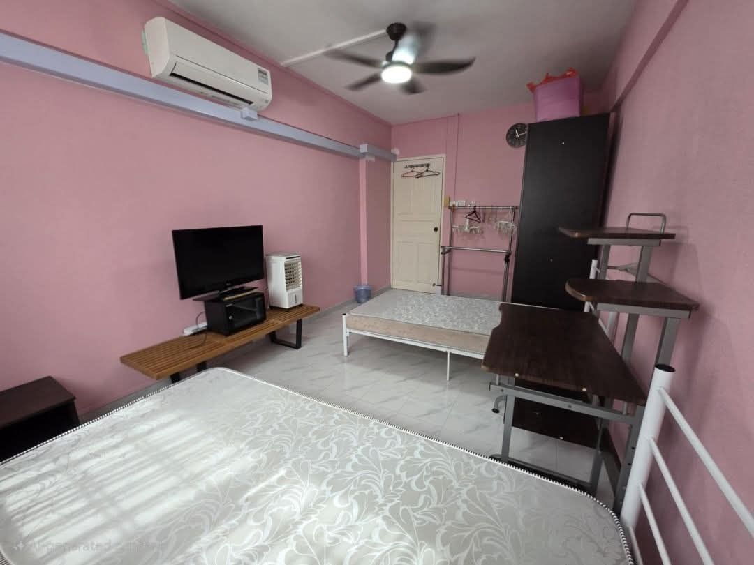 Tampines MRT Common Room