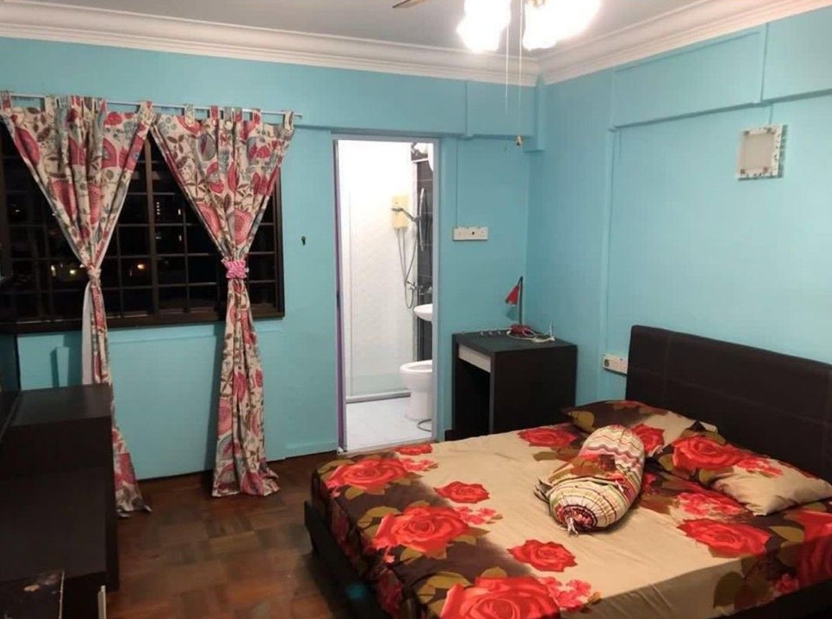 Potong Pasir MRT Master Room