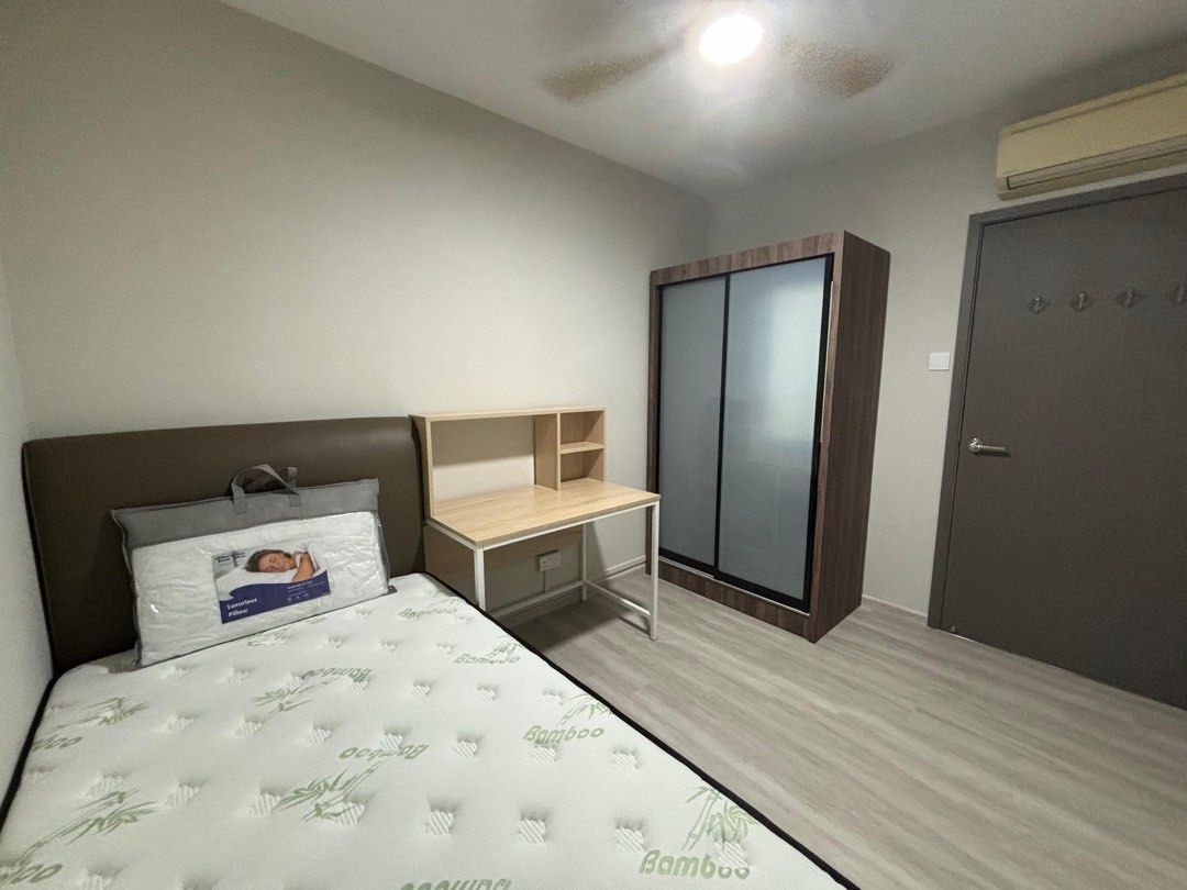 Simei MRT Common Room