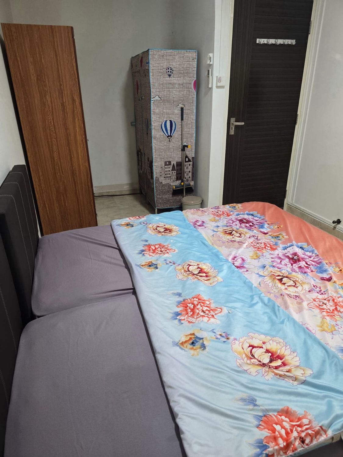 Serangoon MRT Common Room