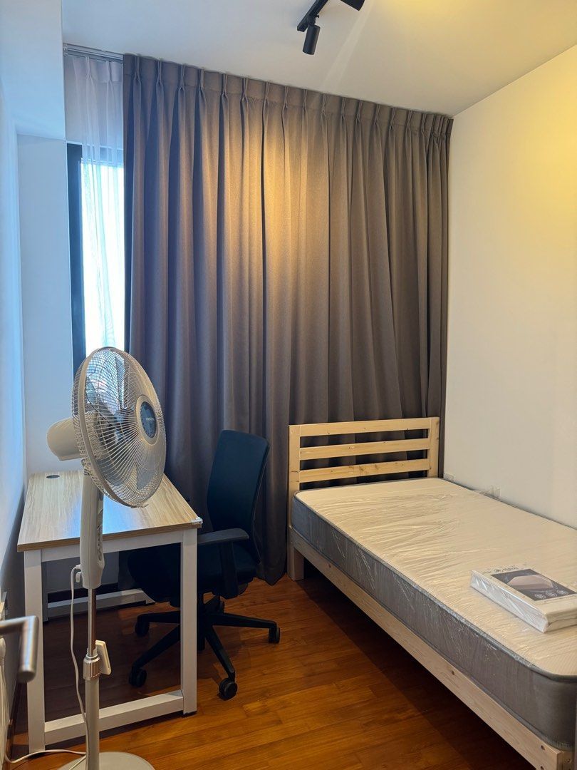 Queenstown MRT Common Room