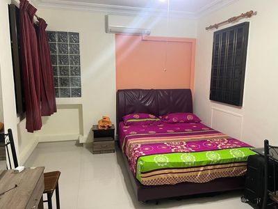 Yew Tee MRT Master Room