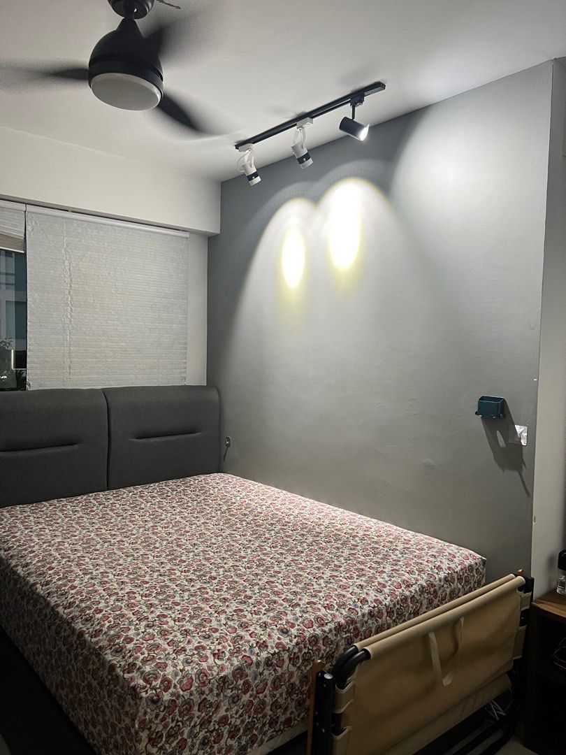 Ang Mo Kio MRT Common Room