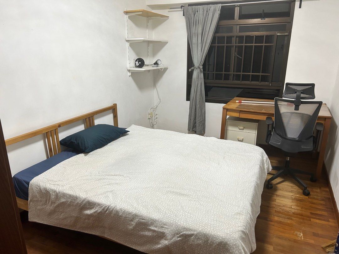 Tiong Bahru MRT Common Room