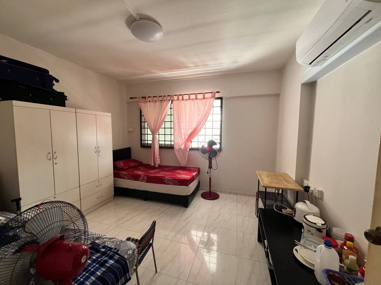 Choa Chu Kang MRT Common Room