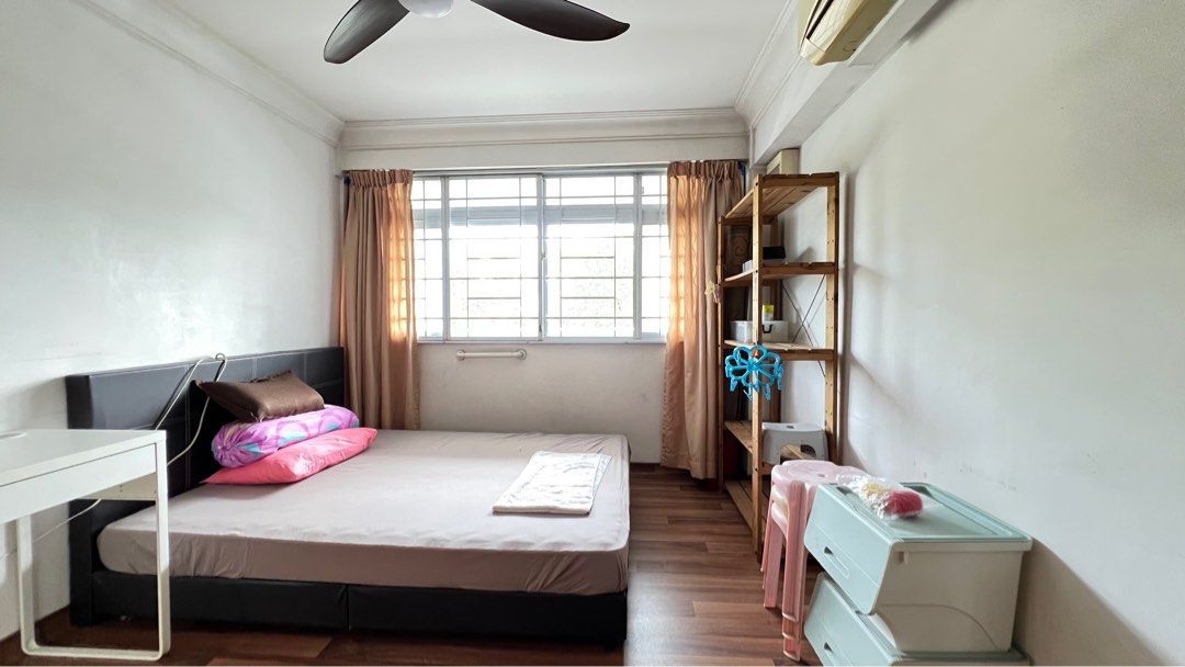 Jurong East MRT Common Room