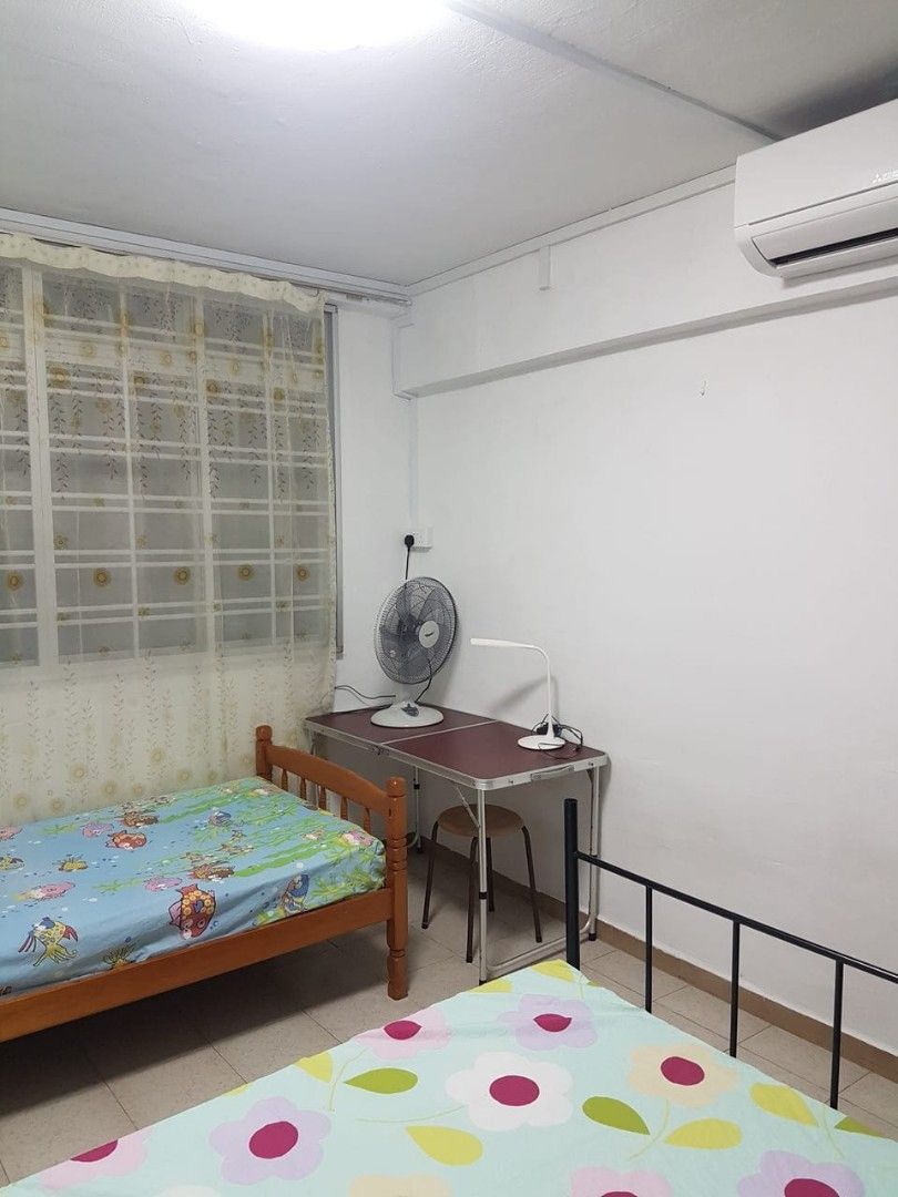 (Room Sharing) Serangoon MRT Common Room