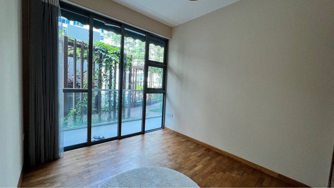 Yishun MRT Common Room