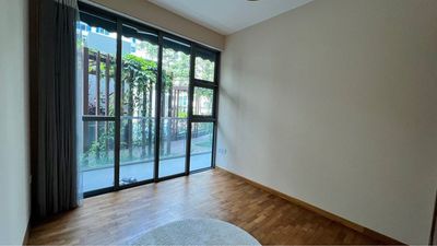 Yishun MRT Common Room