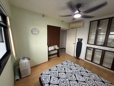 Yew Tee MRT Common Room
