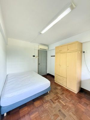 Kaki Bukit MRT Common Room