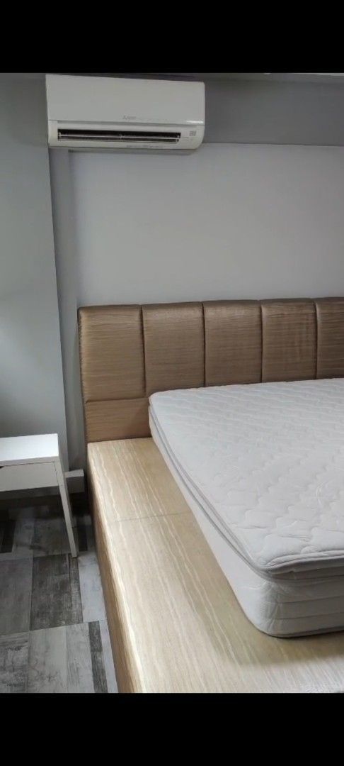 Yishun MRT Master Room