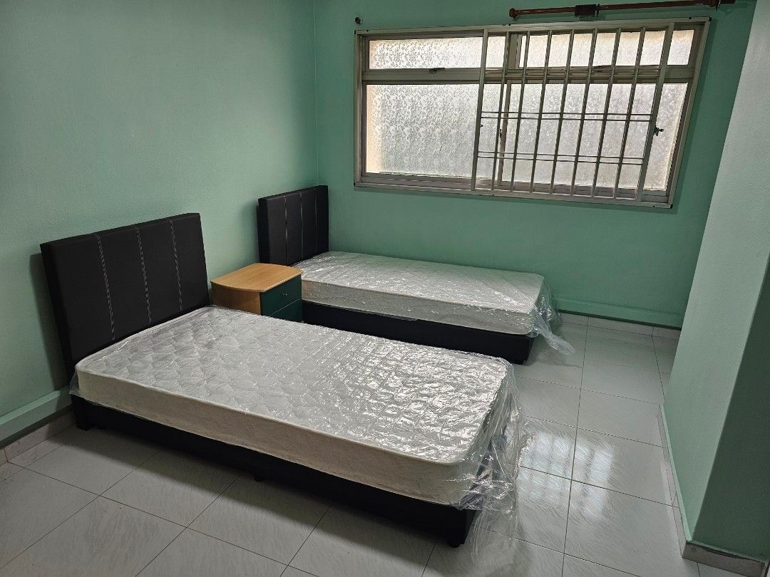 Admiralty MRT Common Room