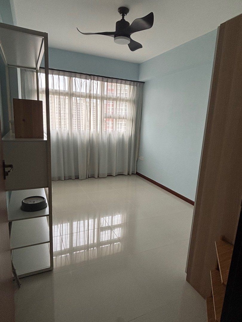 Bukit Batok MRT Master Room
