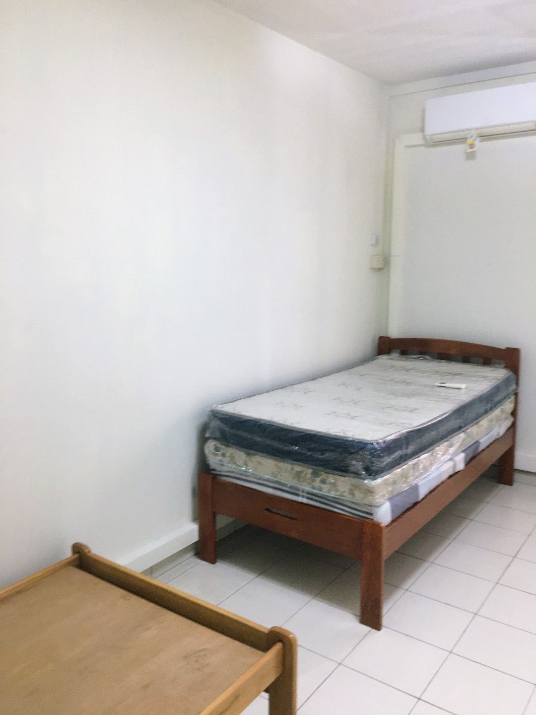 Yishun MRT Common Room