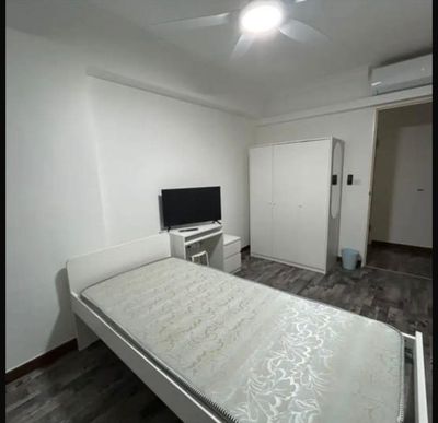 Bukit Panjang MRT Master Room