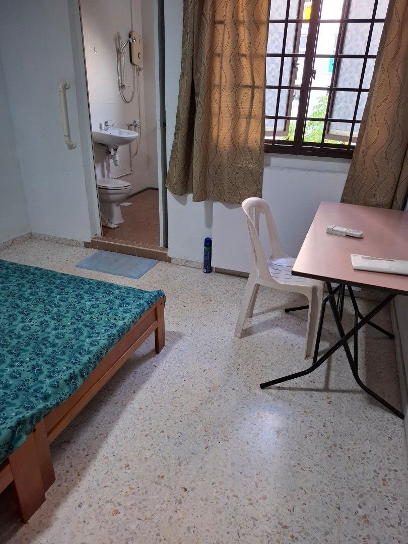 Marsiling MRT Master Room
