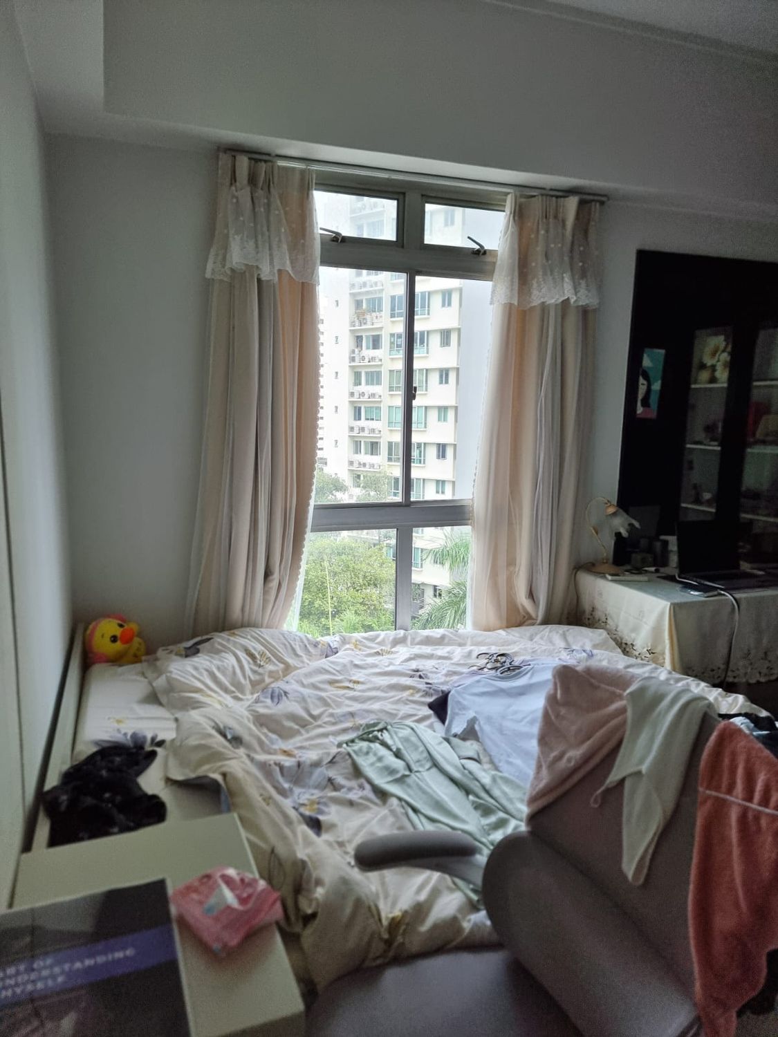 Newton MRT Common Room