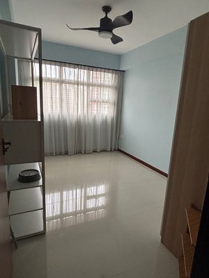 Bukit Batok MRT Master Room