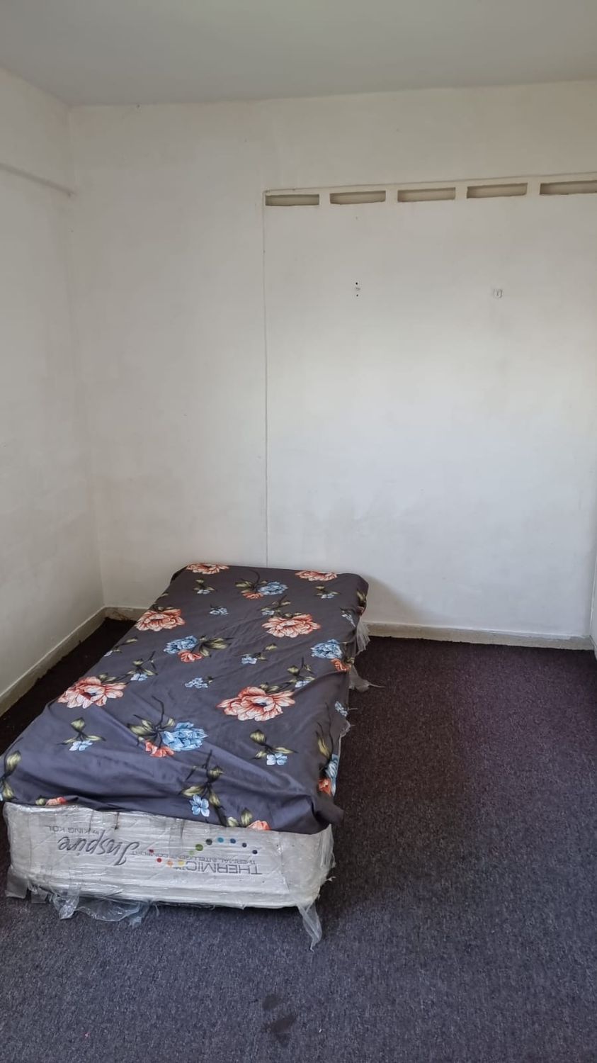 (Room Sharing) Geylang MRT Common Room