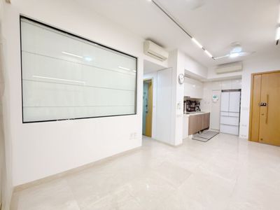 ​Unique 2 BedRoom Condo For Rent at THE GLADES!