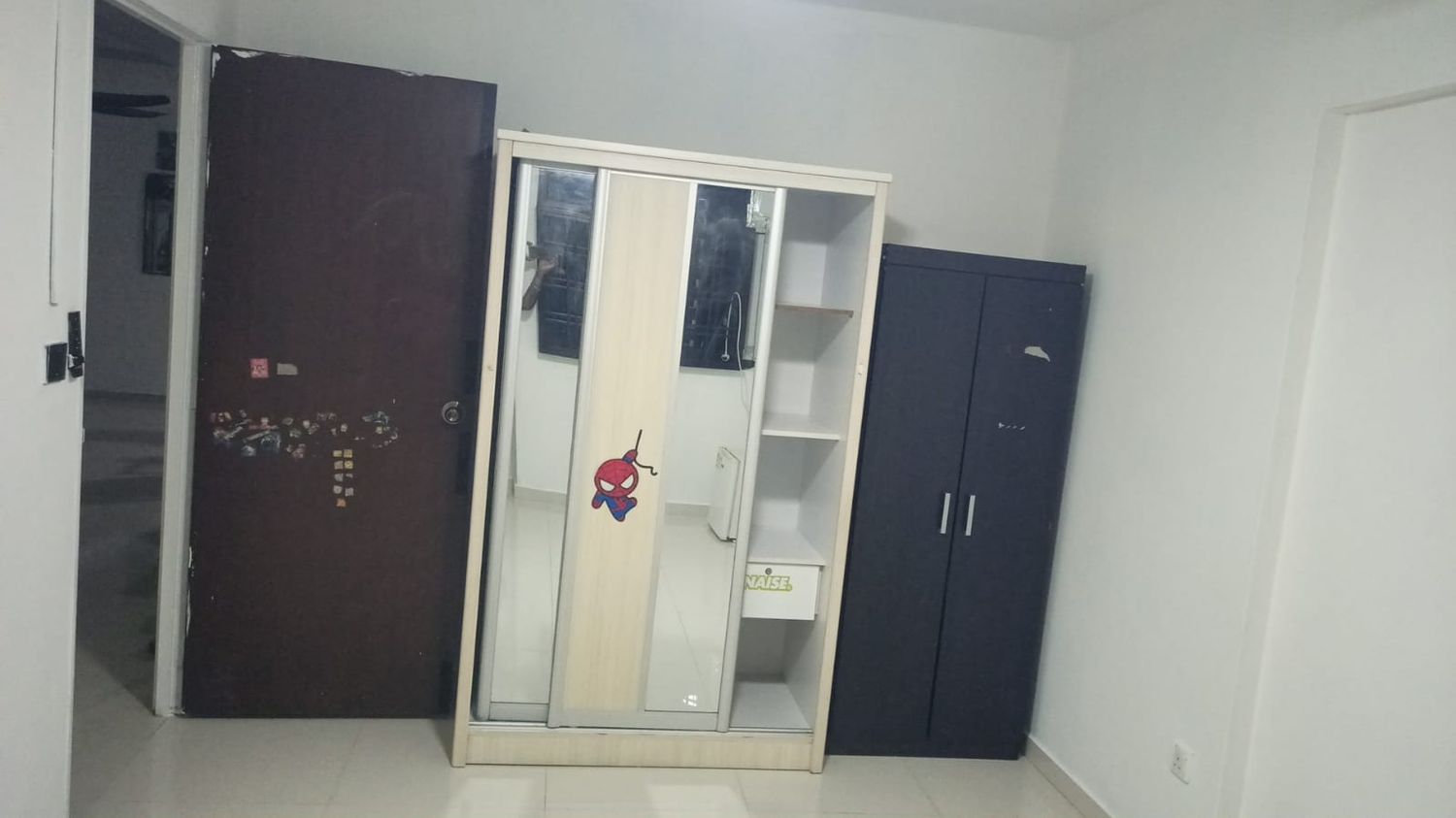 (Room Sharing) Pioneer MRT Common Room