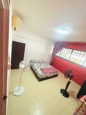 Yishun MRT Common Room