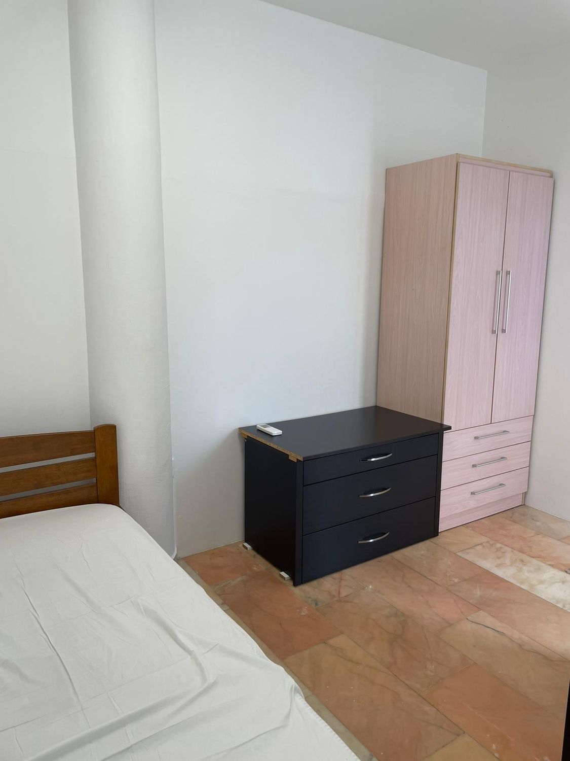Aljunied MRT Master Room