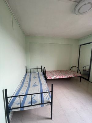 Yishun MRT Common Room